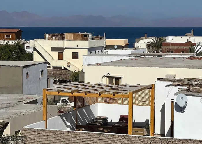 Cozy Sea View Rooftop 1 Bedroom 公寓 *
