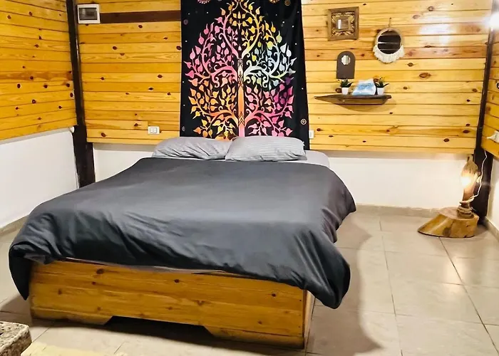 Cozy Sea View Rooftop 1 Bedroom *