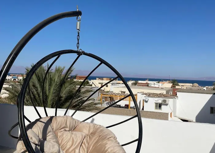 公寓 Cozy Sea View Rooftop 1 Bedroom *